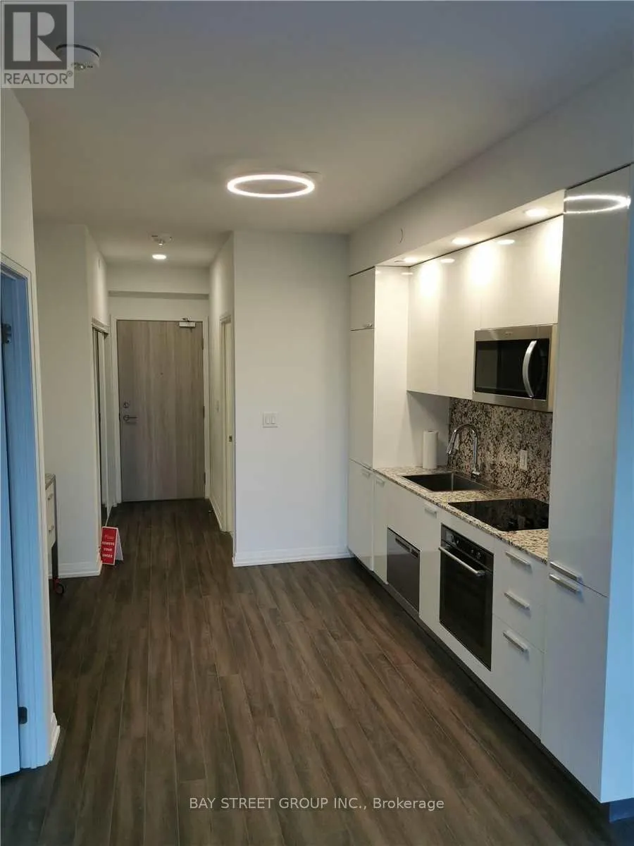 2509 - 75 CANTERBURY PLACE