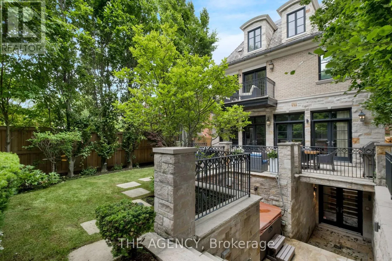 190 FOREST HILL ROAD