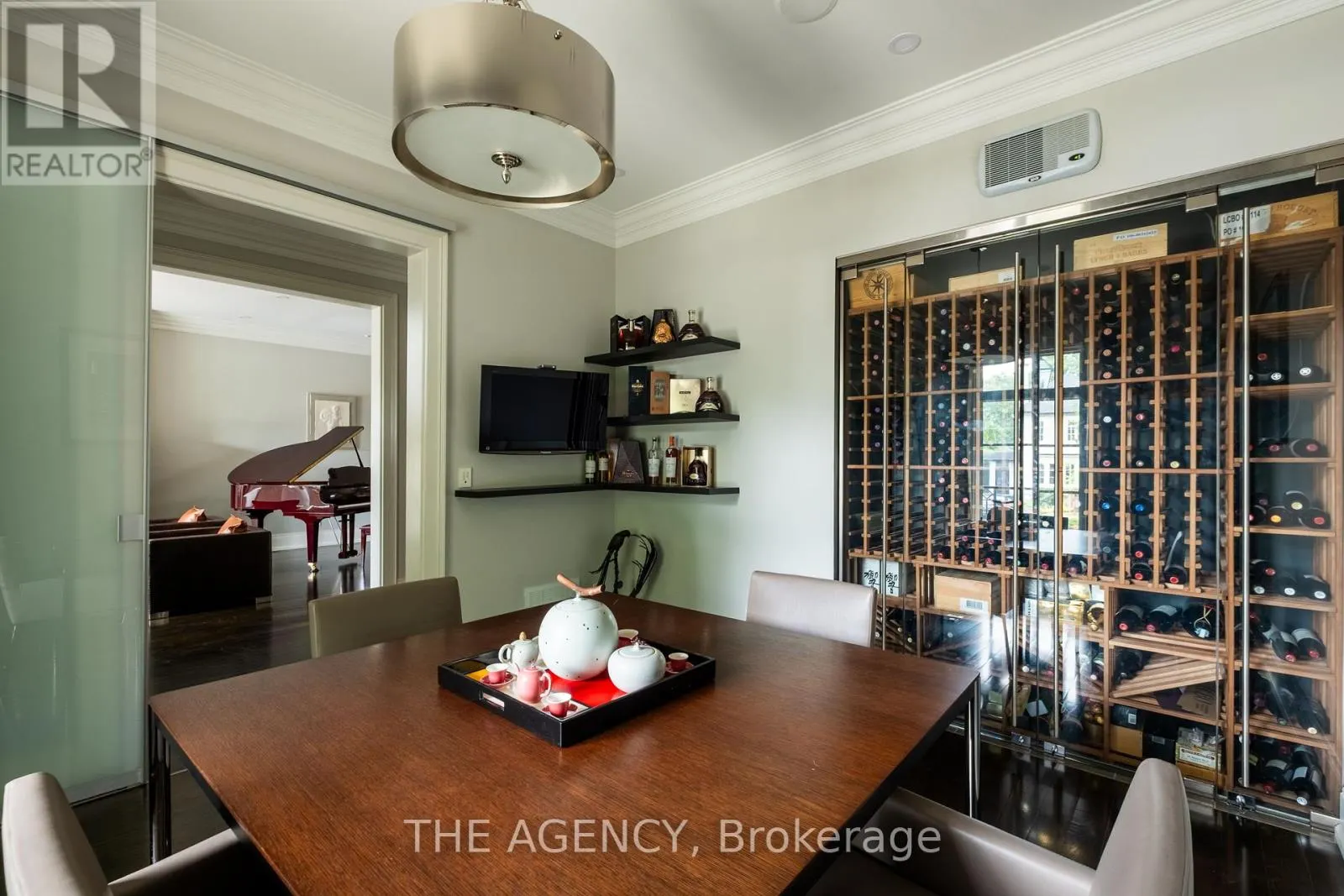 190 FOREST HILL ROAD