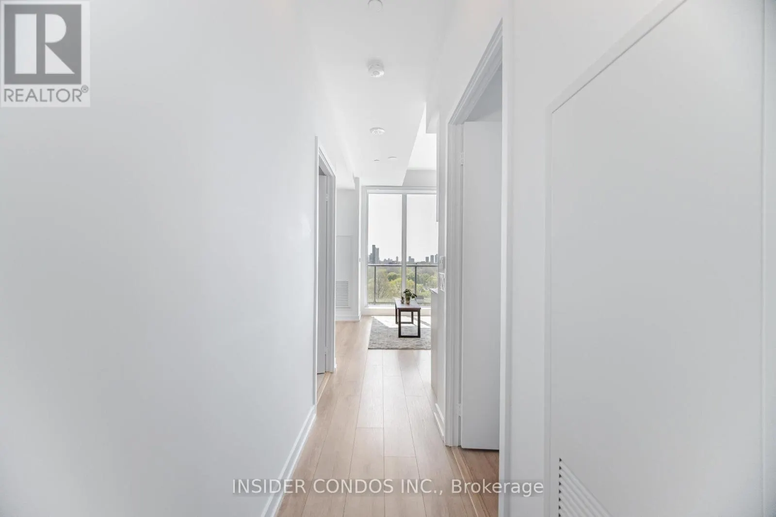 717 - 500 DUPONT STREET