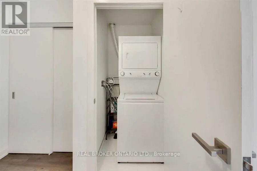 603 - 223 ST. CLAIR AVENUE W