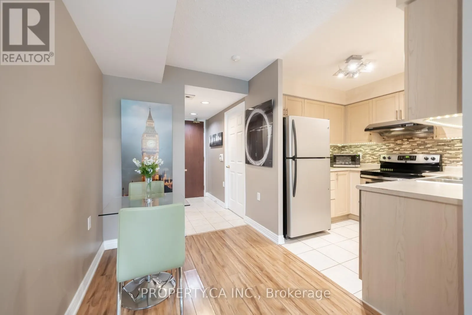 509 - 26 OLIVE AVENUE