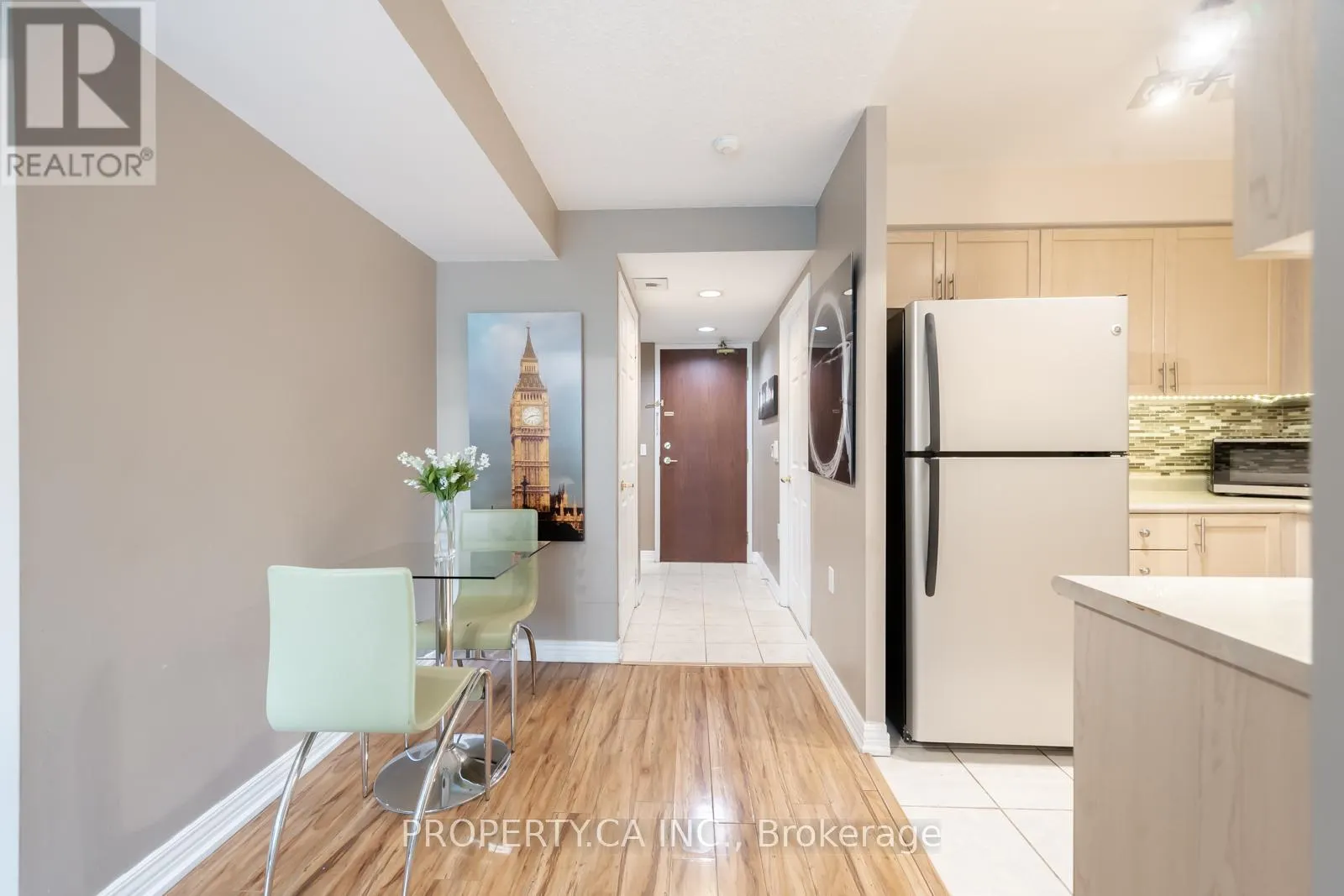 509 - 26 OLIVE AVENUE