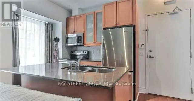 M10 - 539 JARVIS STREET