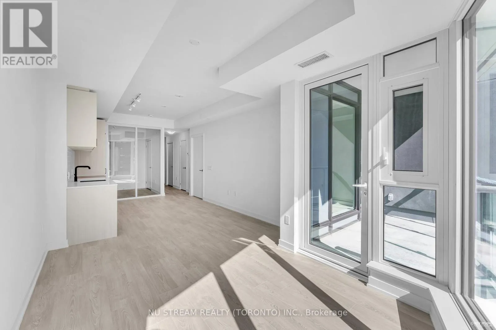 503 - 1 KYLE LOWRY ROAD