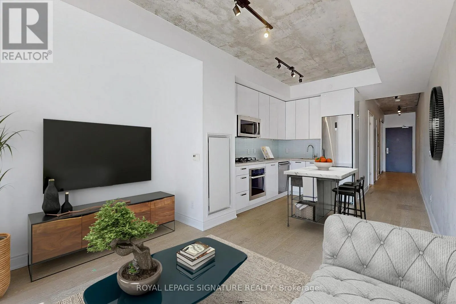 1007 - 608 RICHMOND STREET W