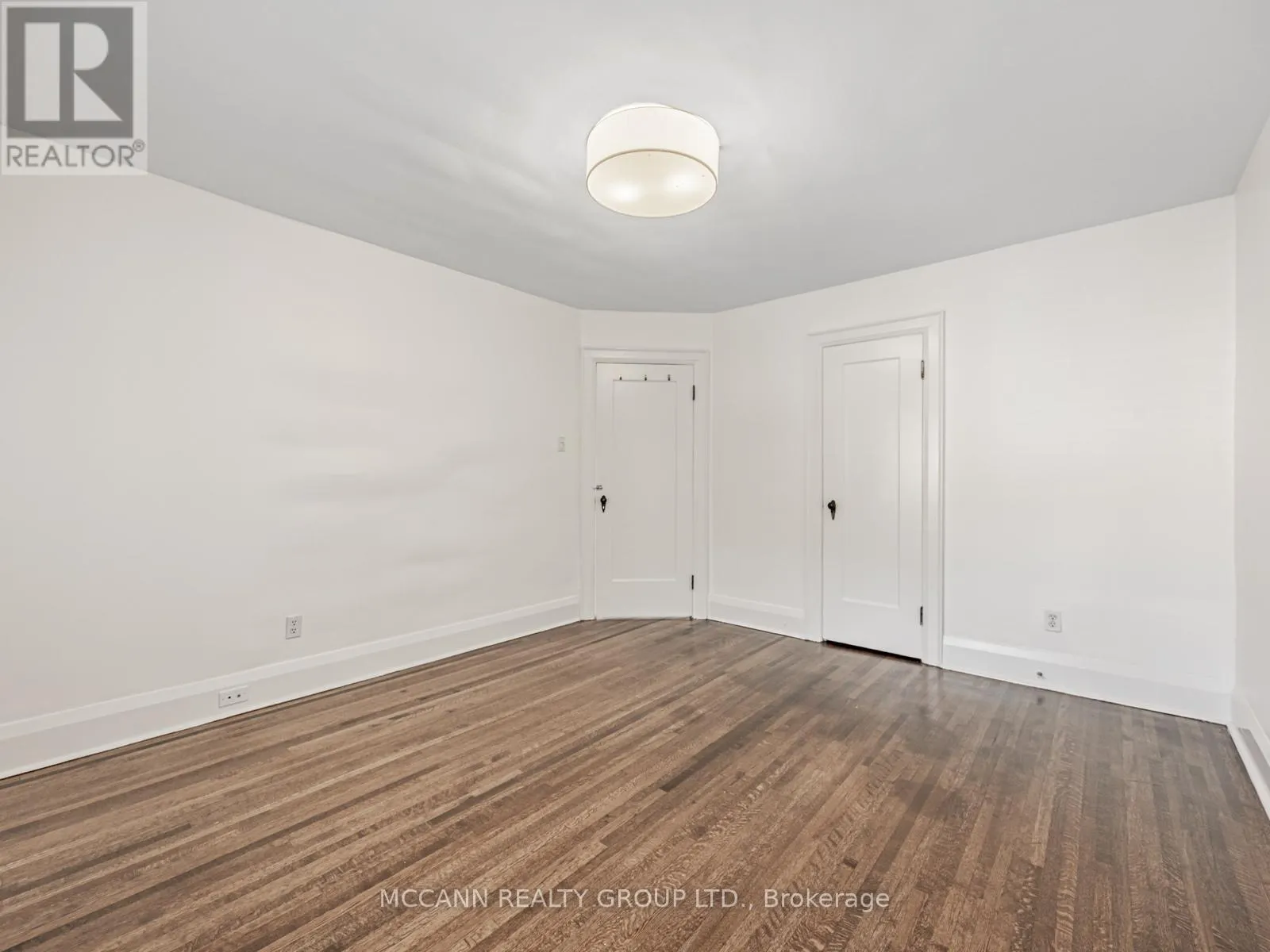 105 RONAN AVENUE