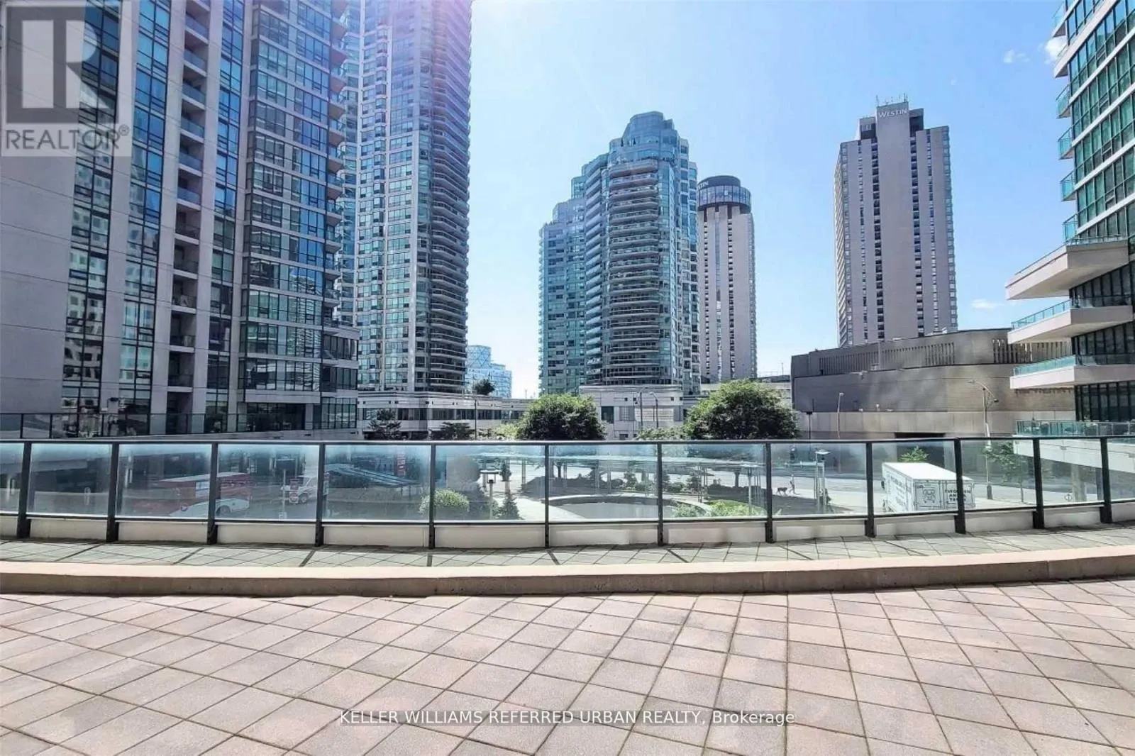 2606 - 18 HARBOUR STREET