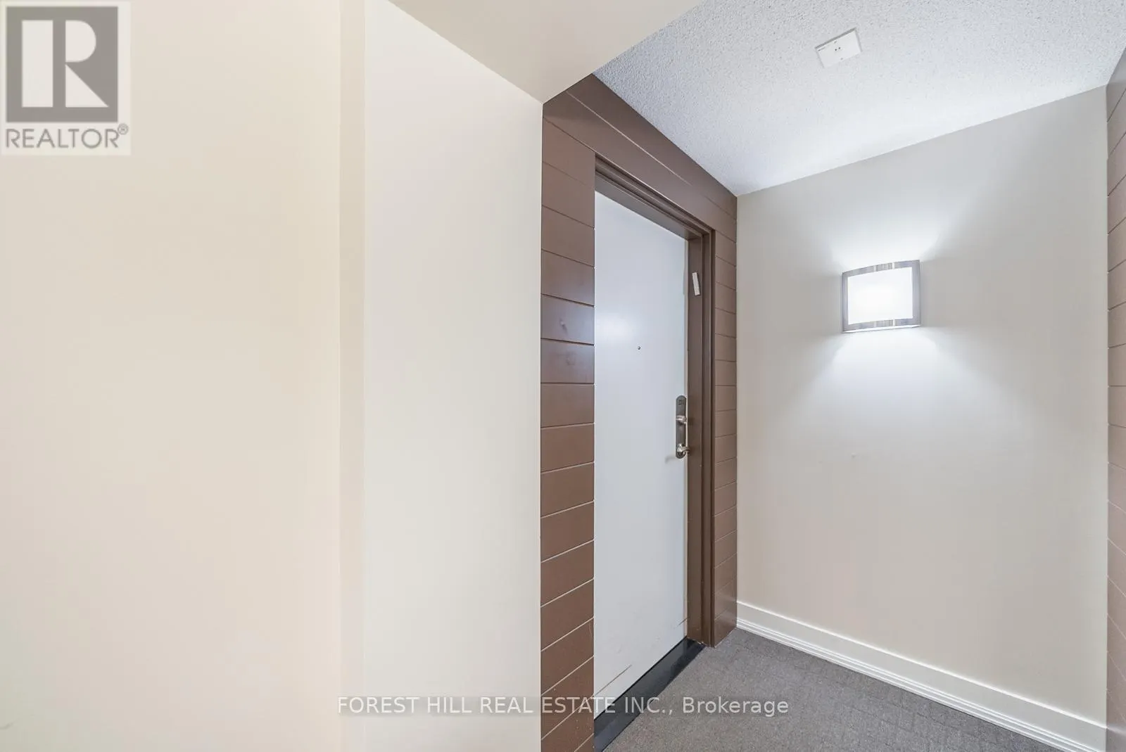 2311 - 2191 YONGE STREET