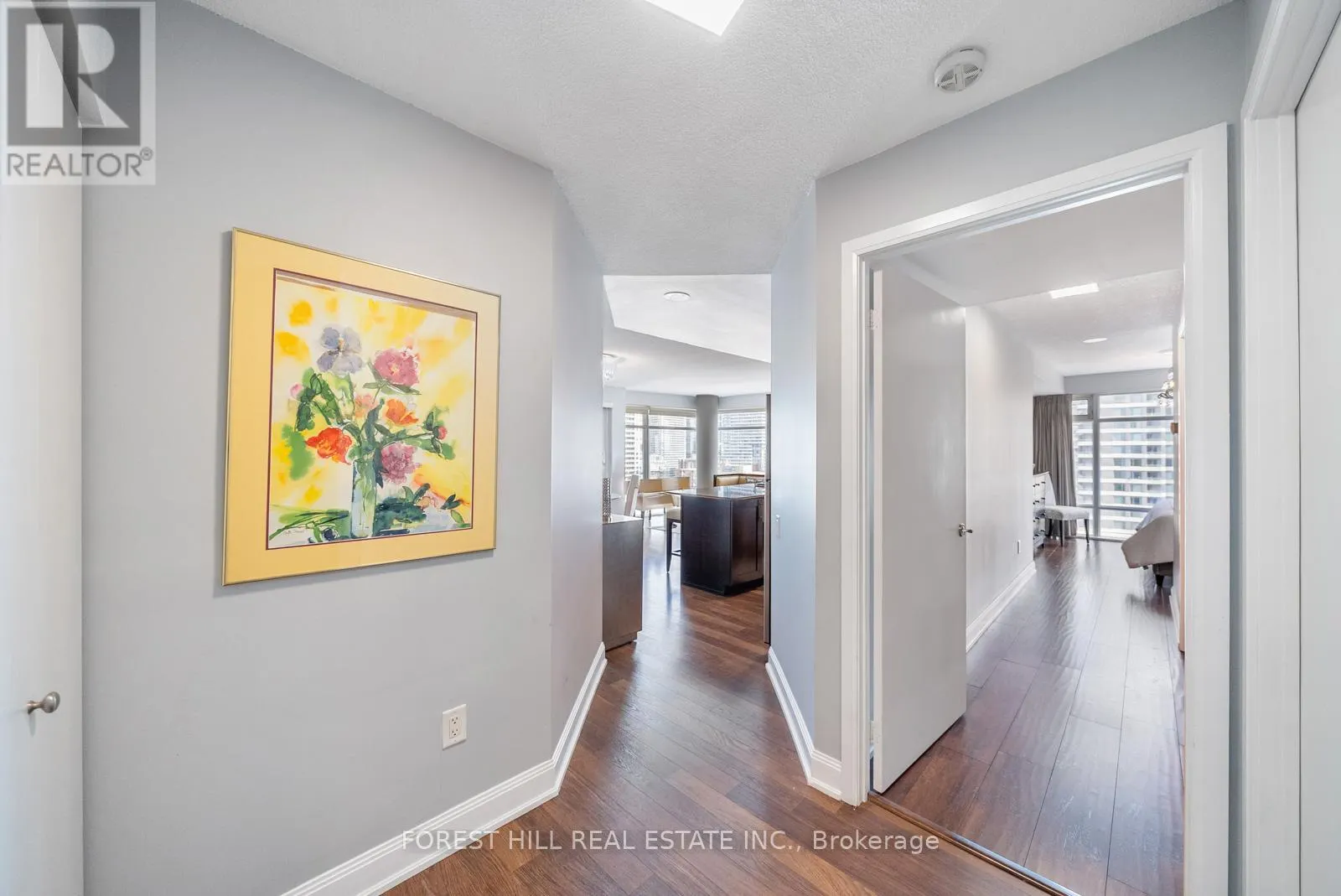 2311 - 2191 YONGE STREET