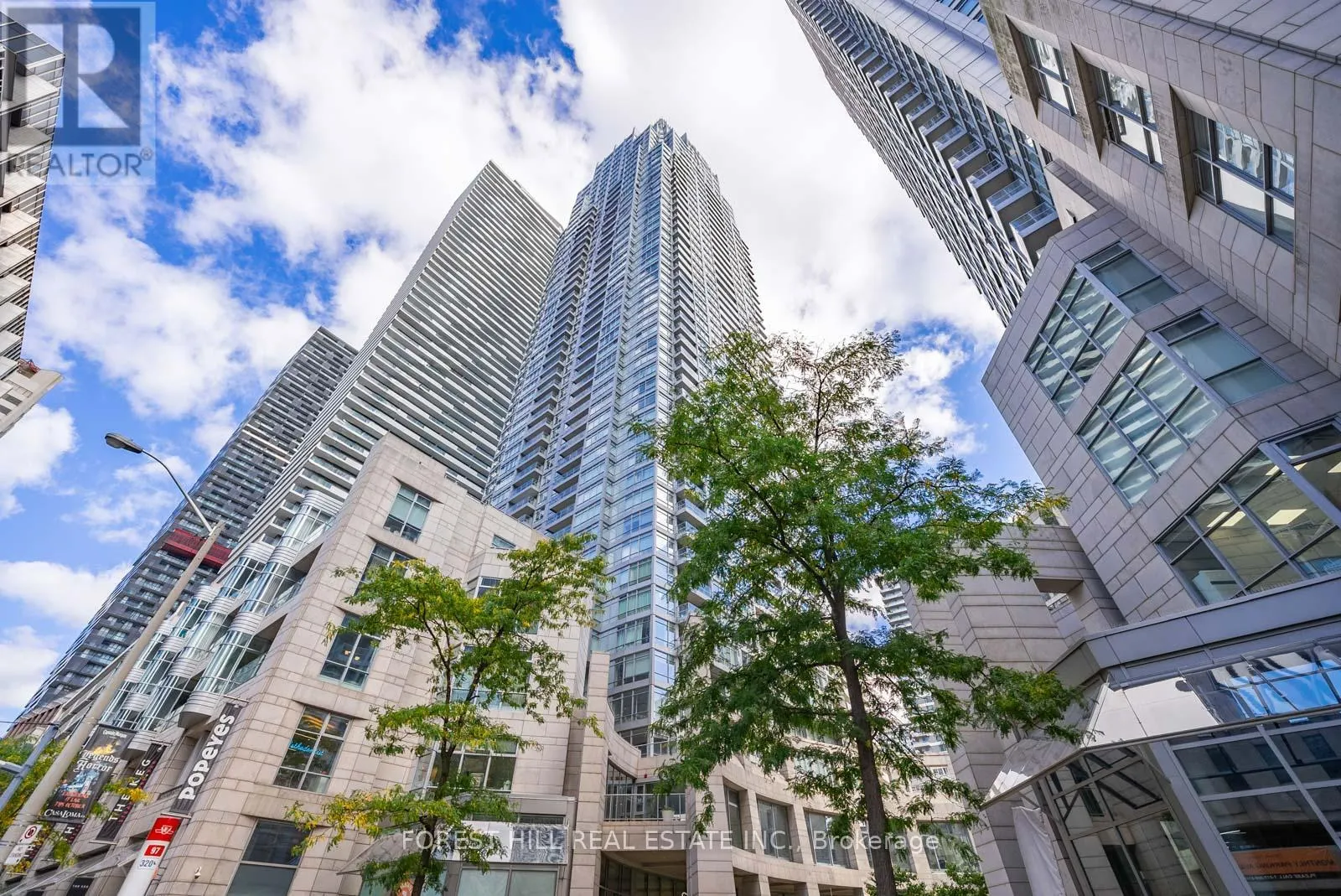 2311 - 2191 YONGE STREET