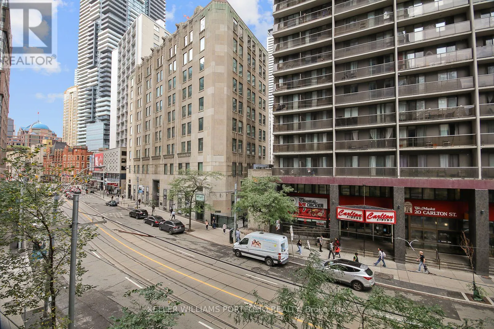 327 - 25 CARLTON STREET