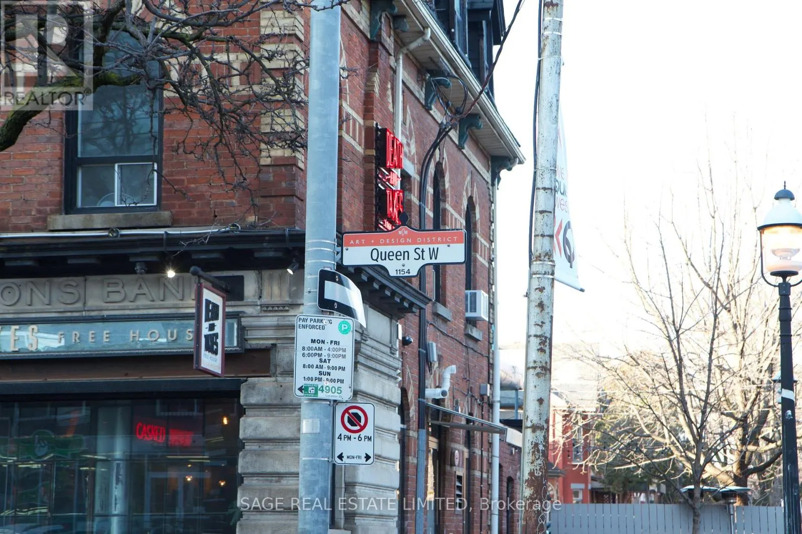 3 - 1130 QUEEN STREET W
