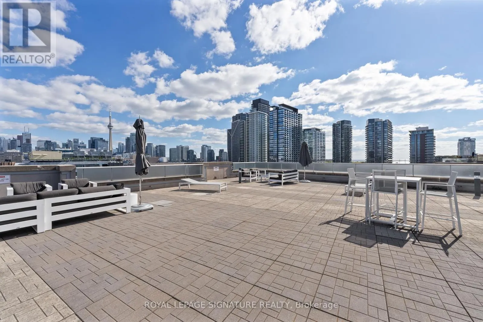 610 - 1005 KING STREET W
