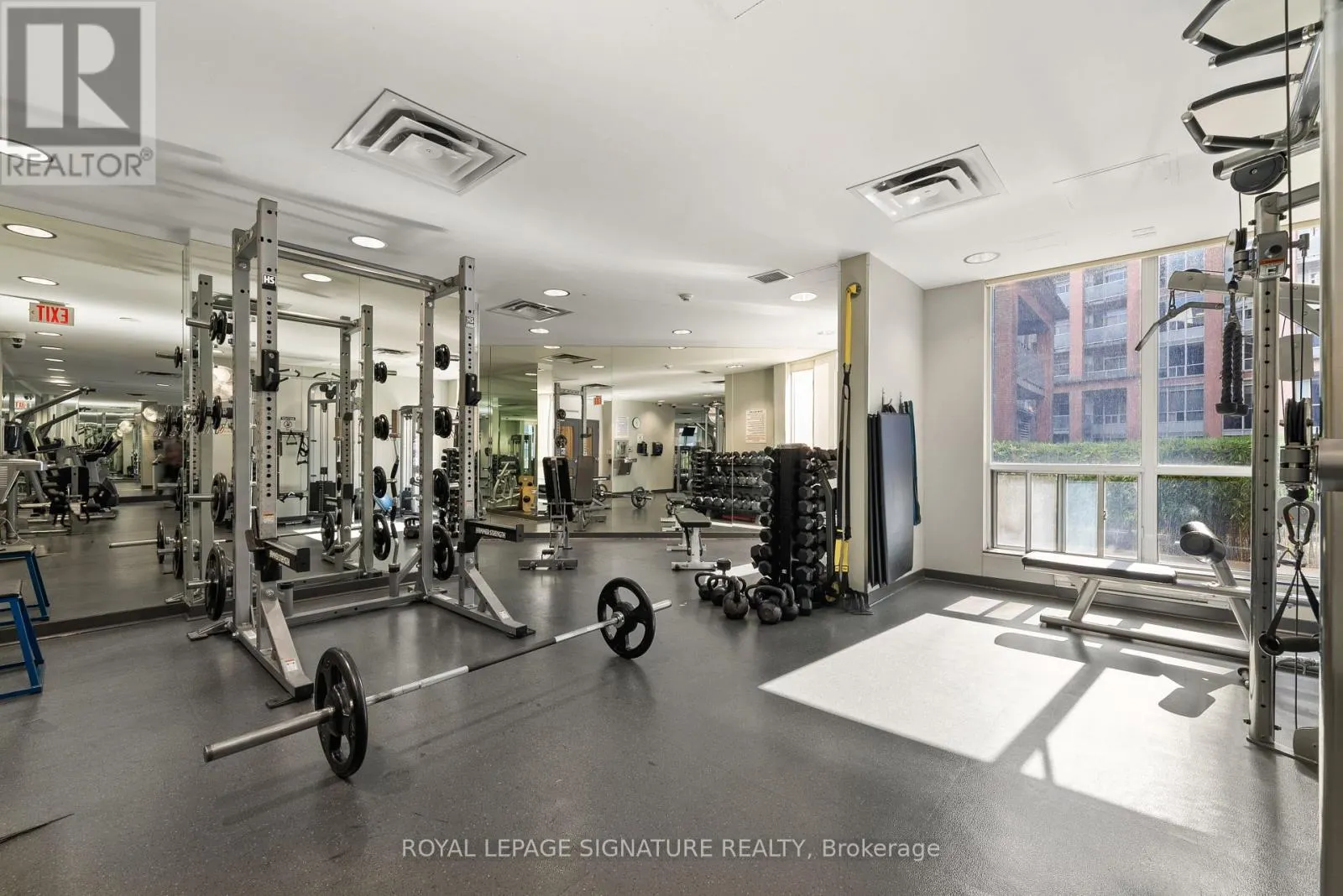 610 - 1005 KING STREET W