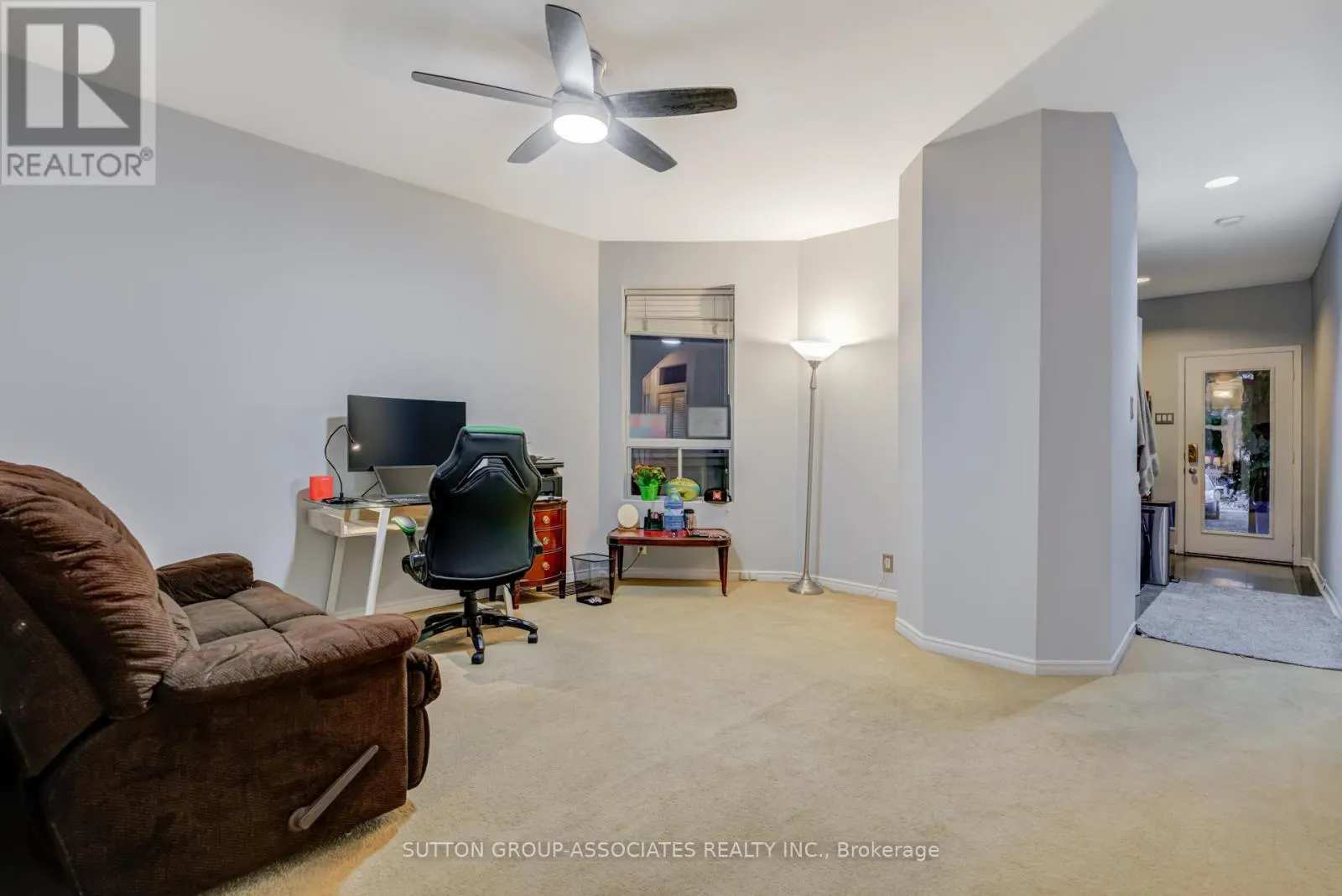 224 LIPPINCOTT STREET