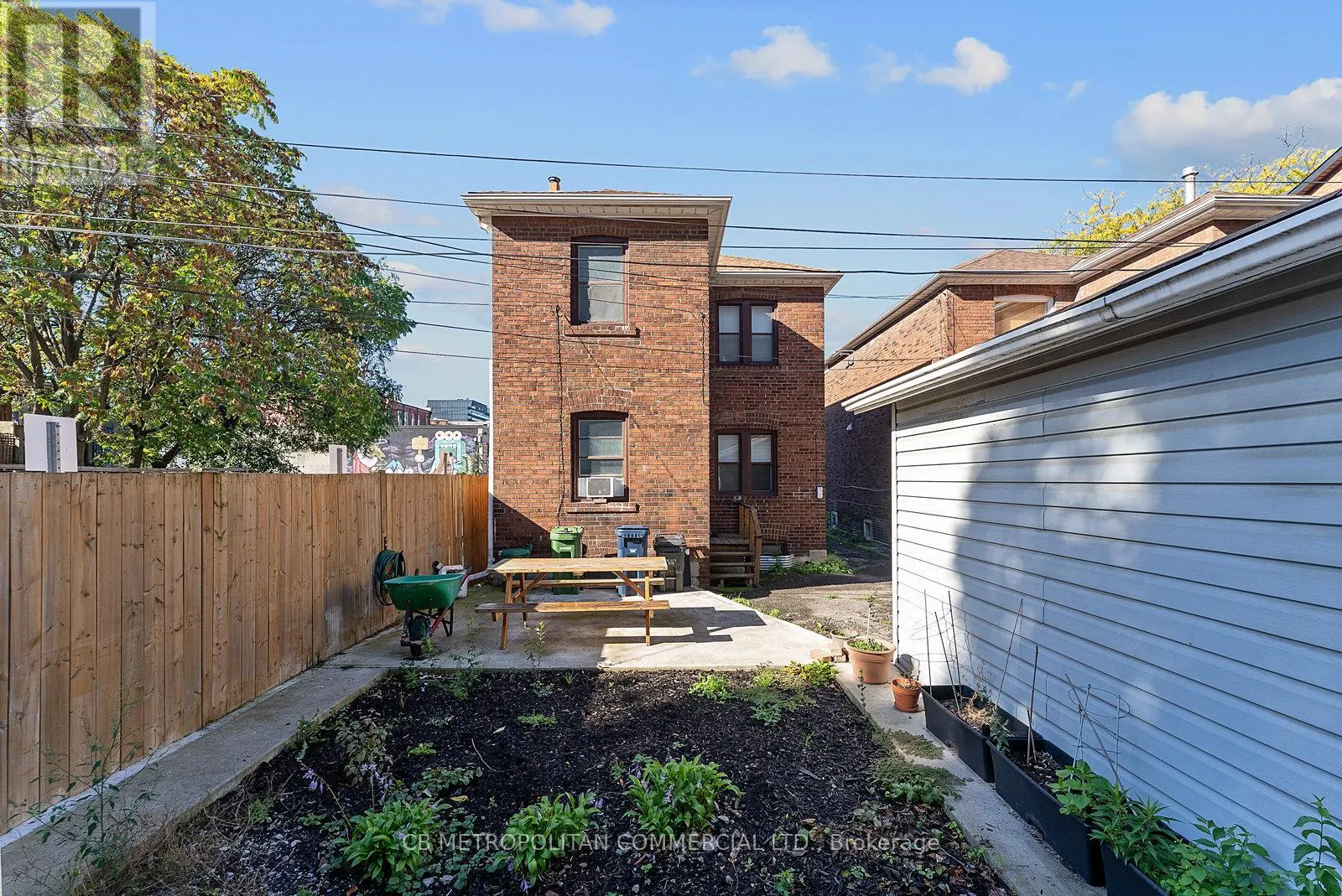 17 AUGUSTA AVENUE