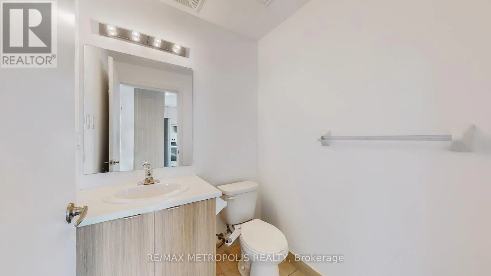 310 - 20 ORCHID COURT