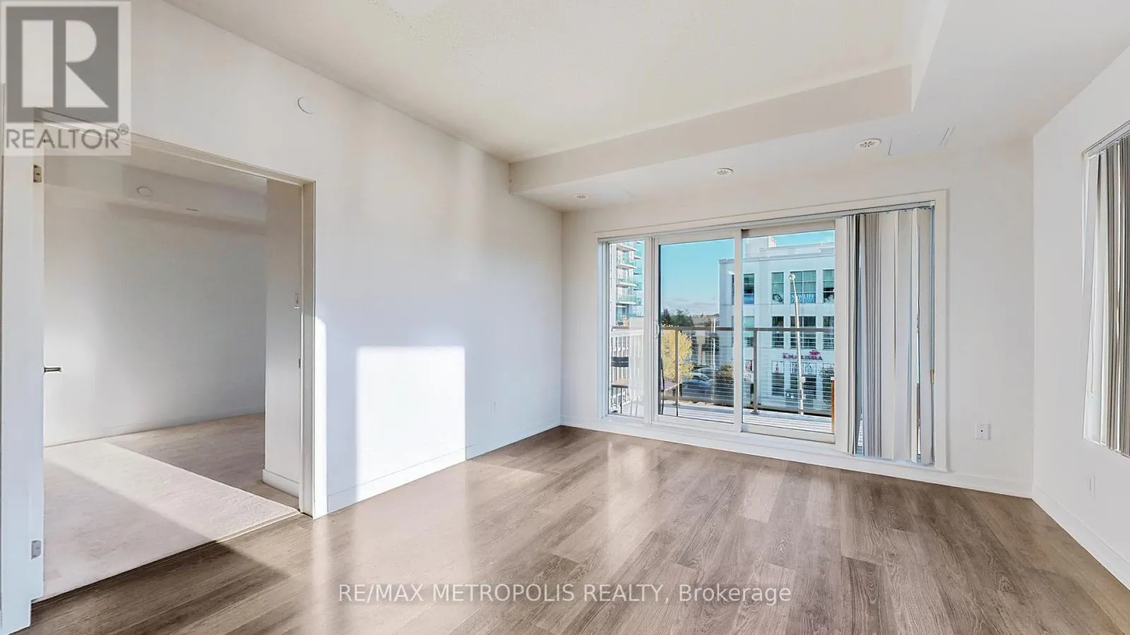 310 - 20 ORCHID COURT