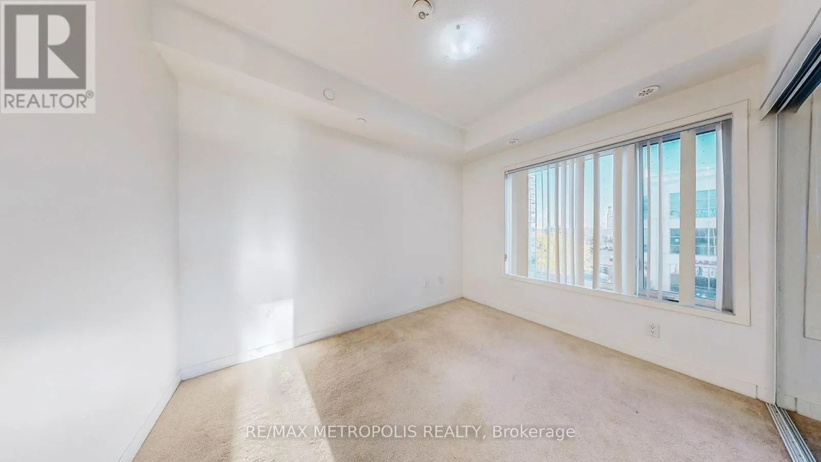 310 - 20 ORCHID COURT