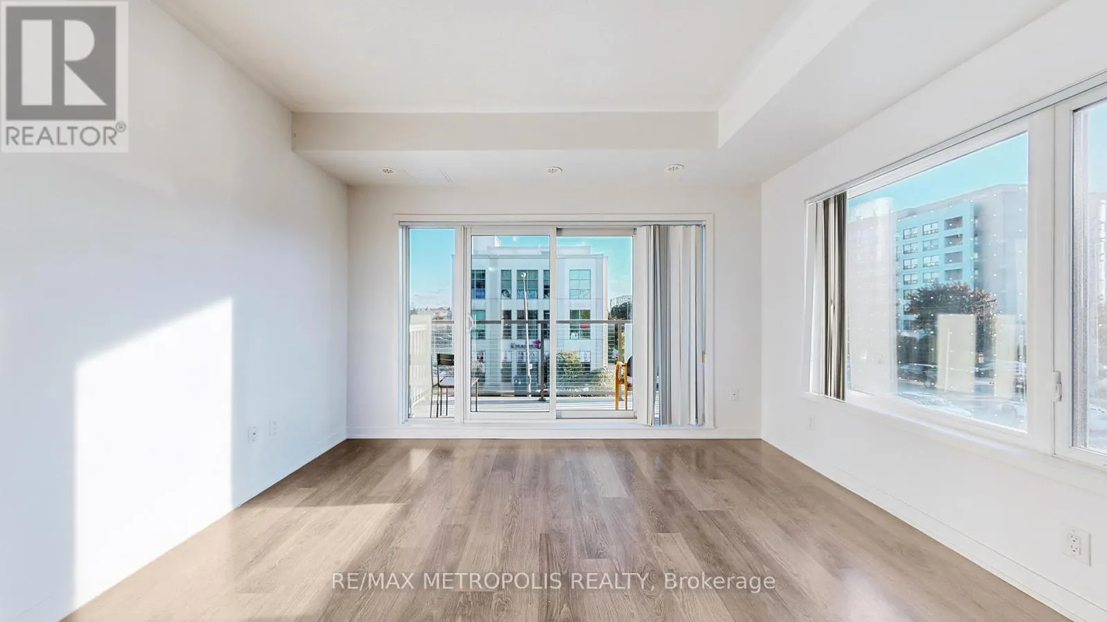 310 - 20 ORCHID COURT