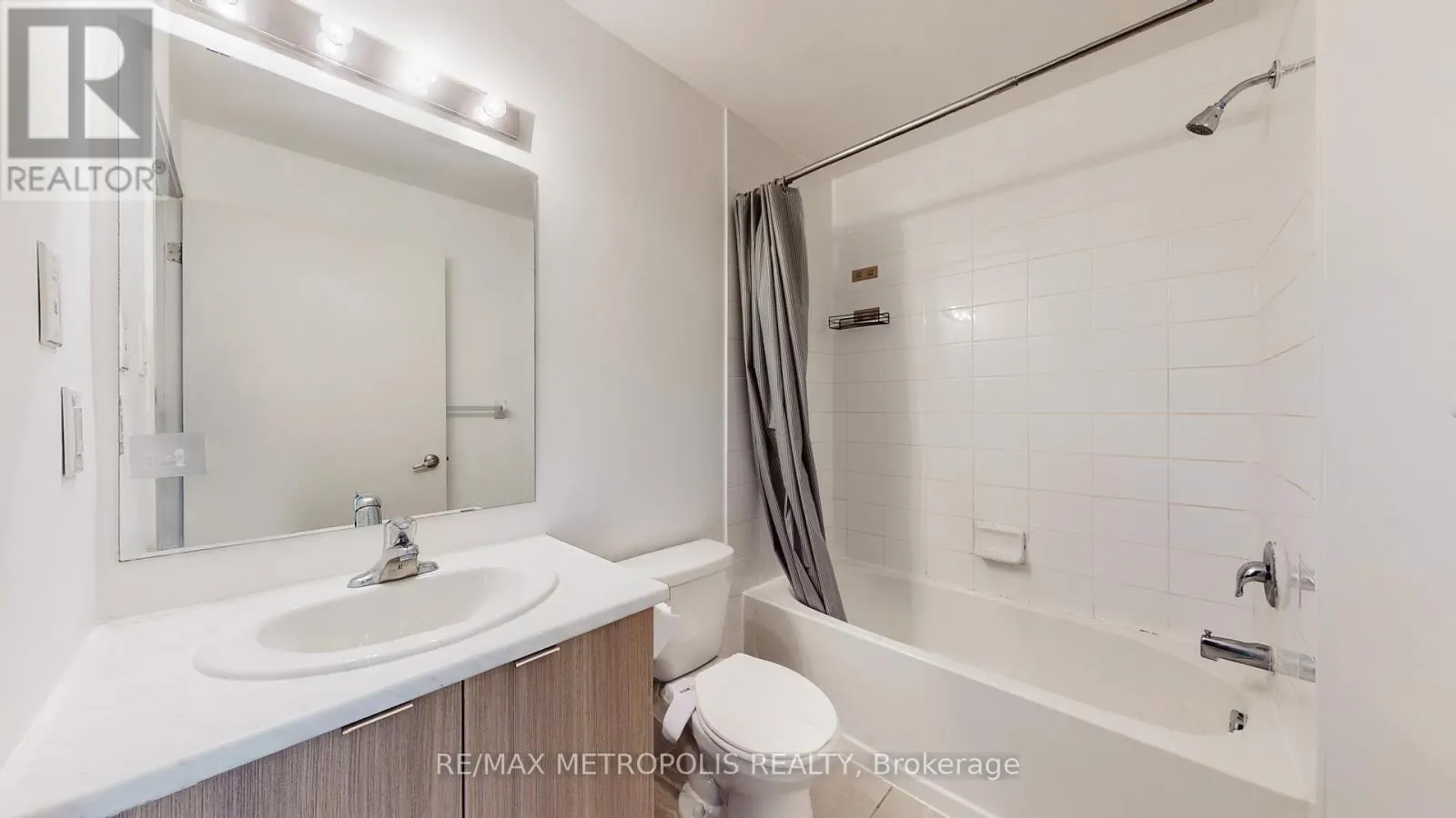 310 - 20 ORCHID COURT