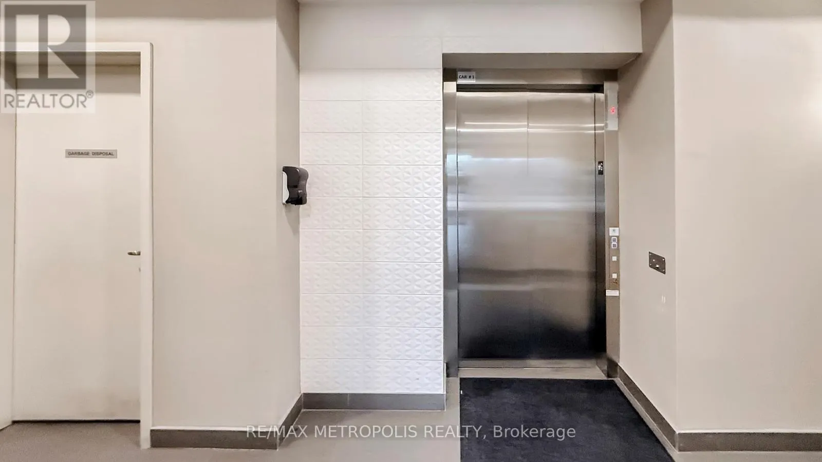 310 - 20 ORCHID COURT