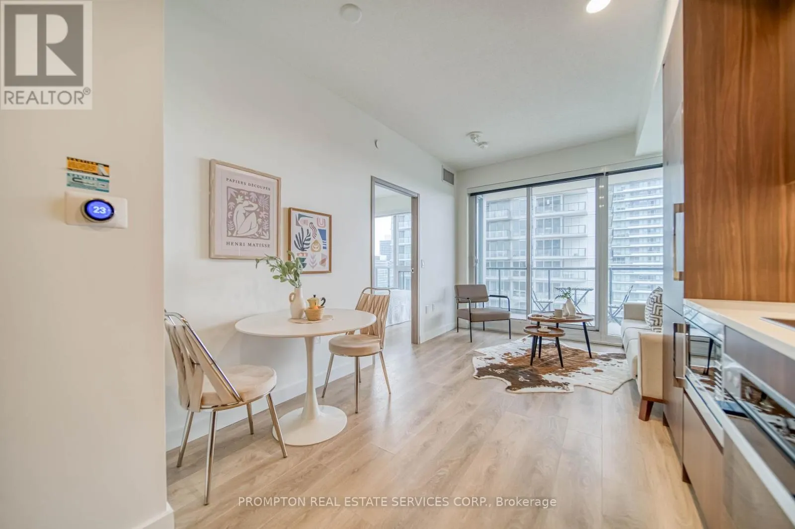 1515 - 85 MCMAHON DRIVE