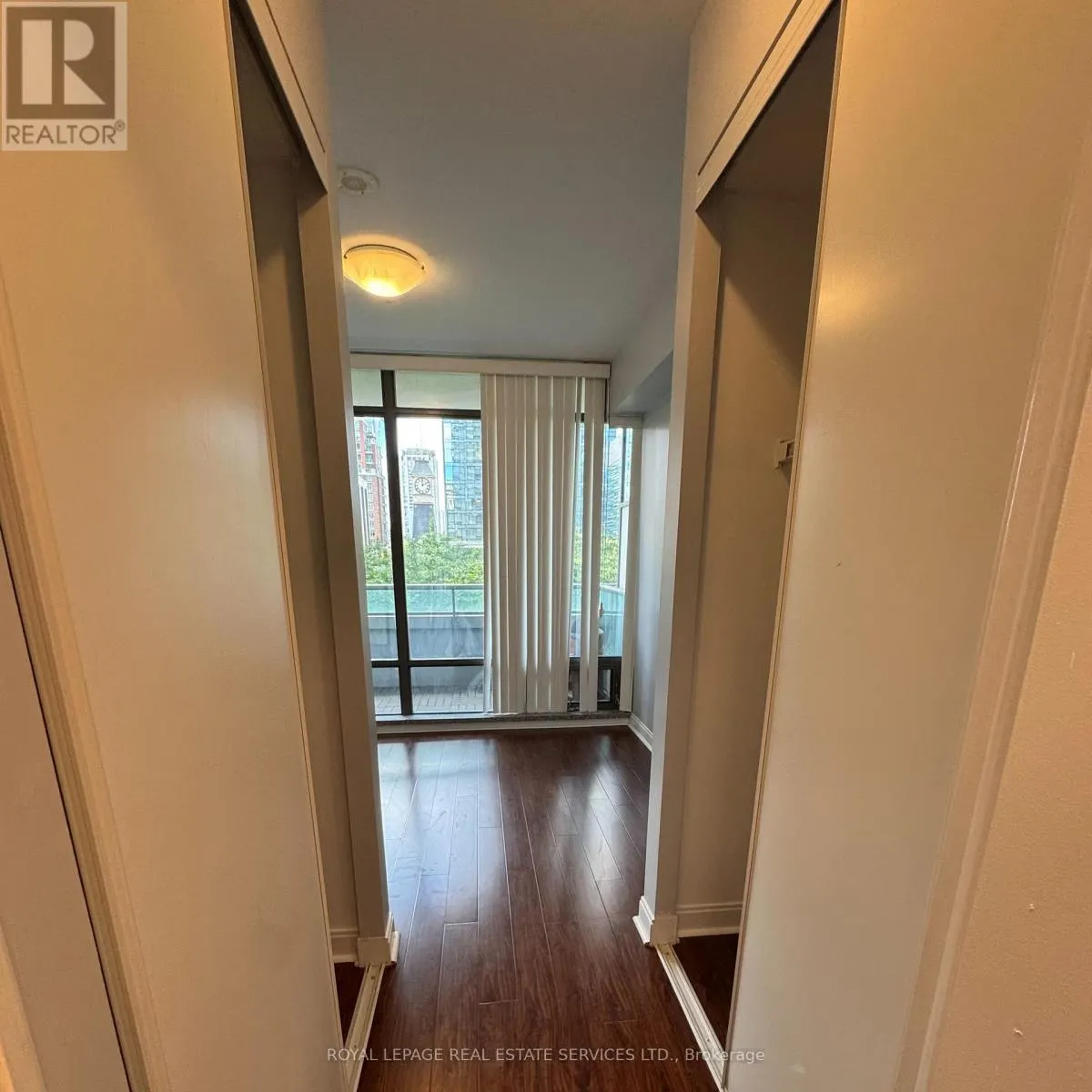 405 - 18 YORKVILLE AVENUE