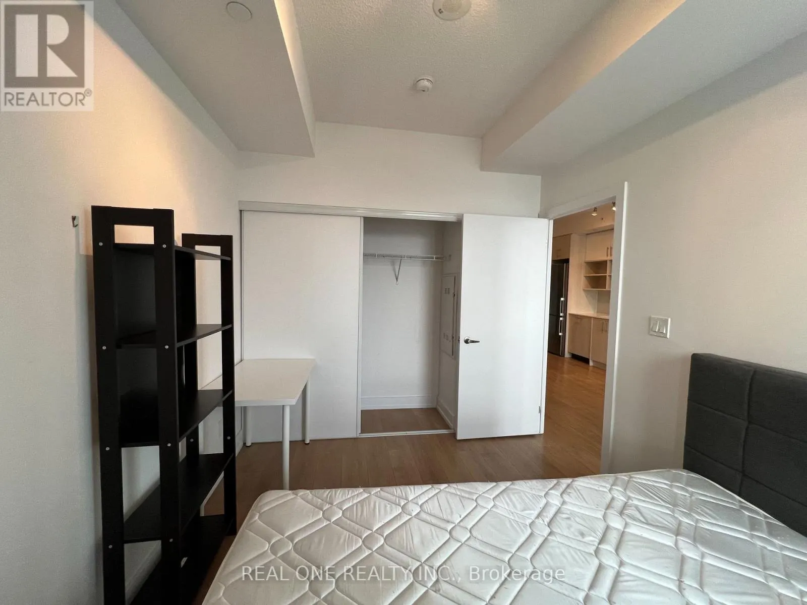 1112 - 150 FAIRVIEW MALL DRIVE