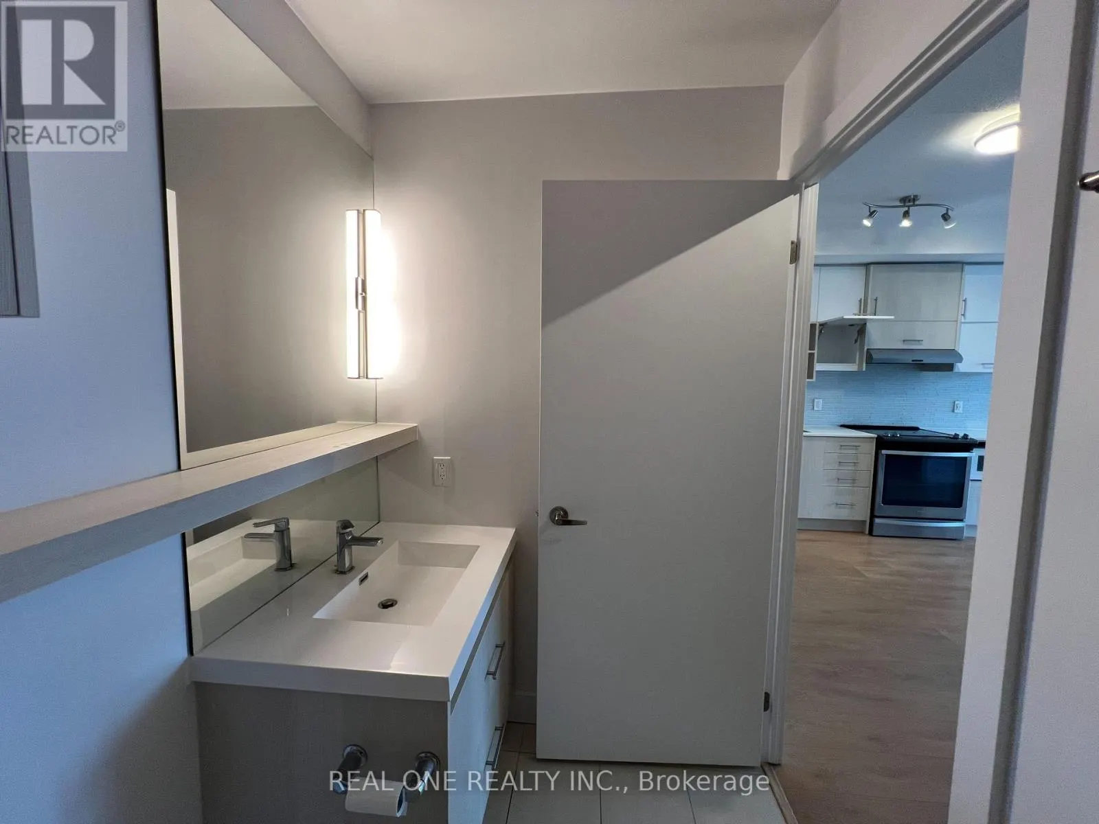 1112 - 150 FAIRVIEW MALL DRIVE