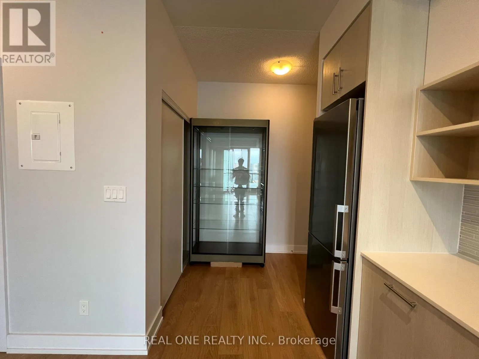 1112 - 150 FAIRVIEW MALL DRIVE