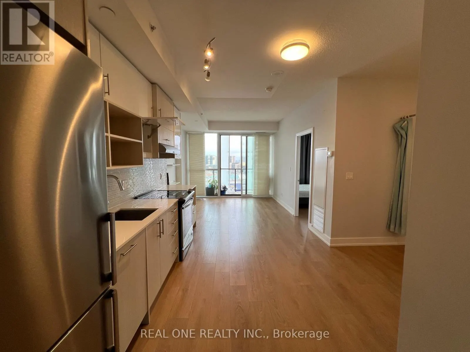 1112 - 150 FAIRVIEW MALL DRIVE