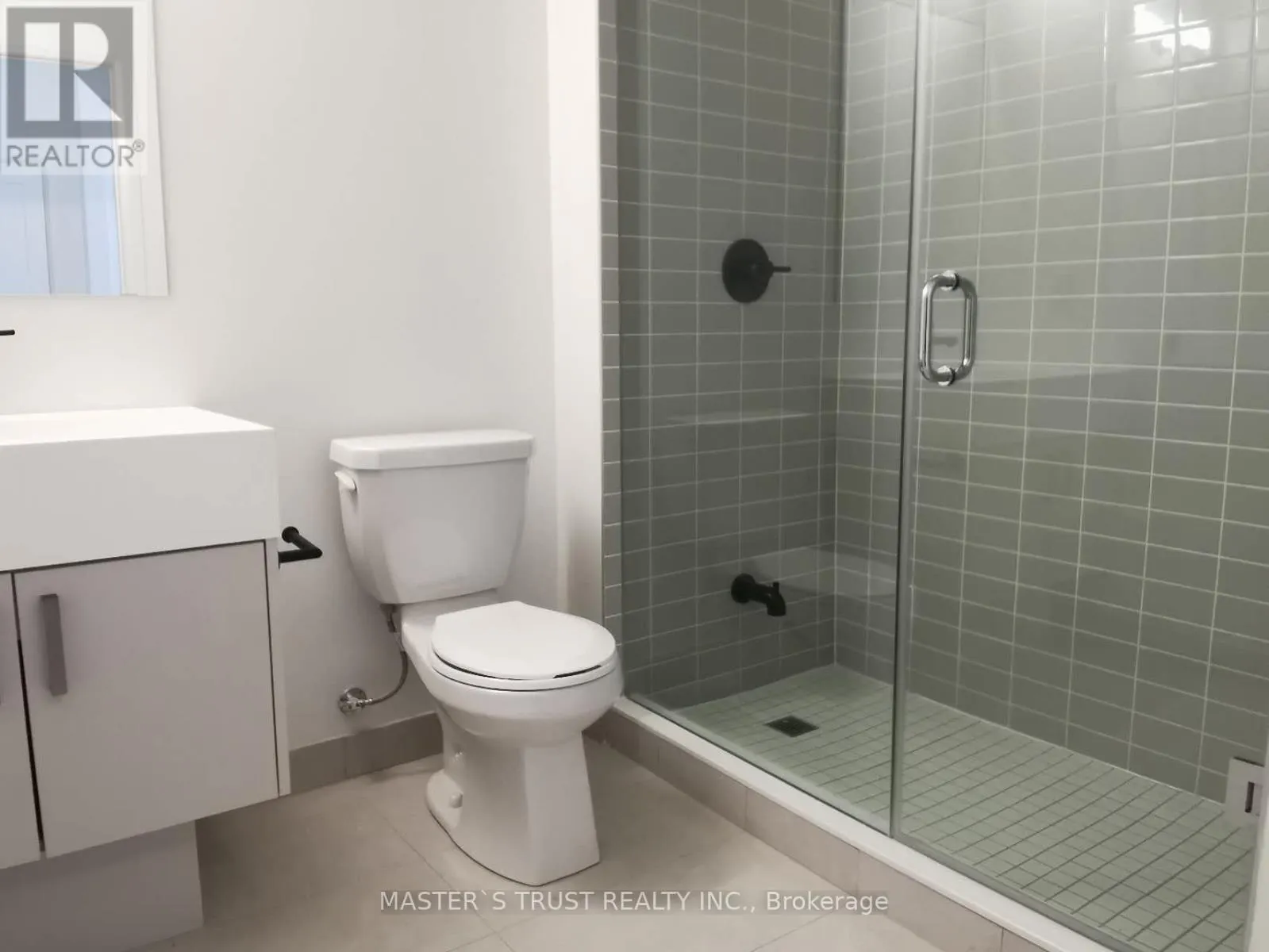 803 - 280 DUNDAS STREET W