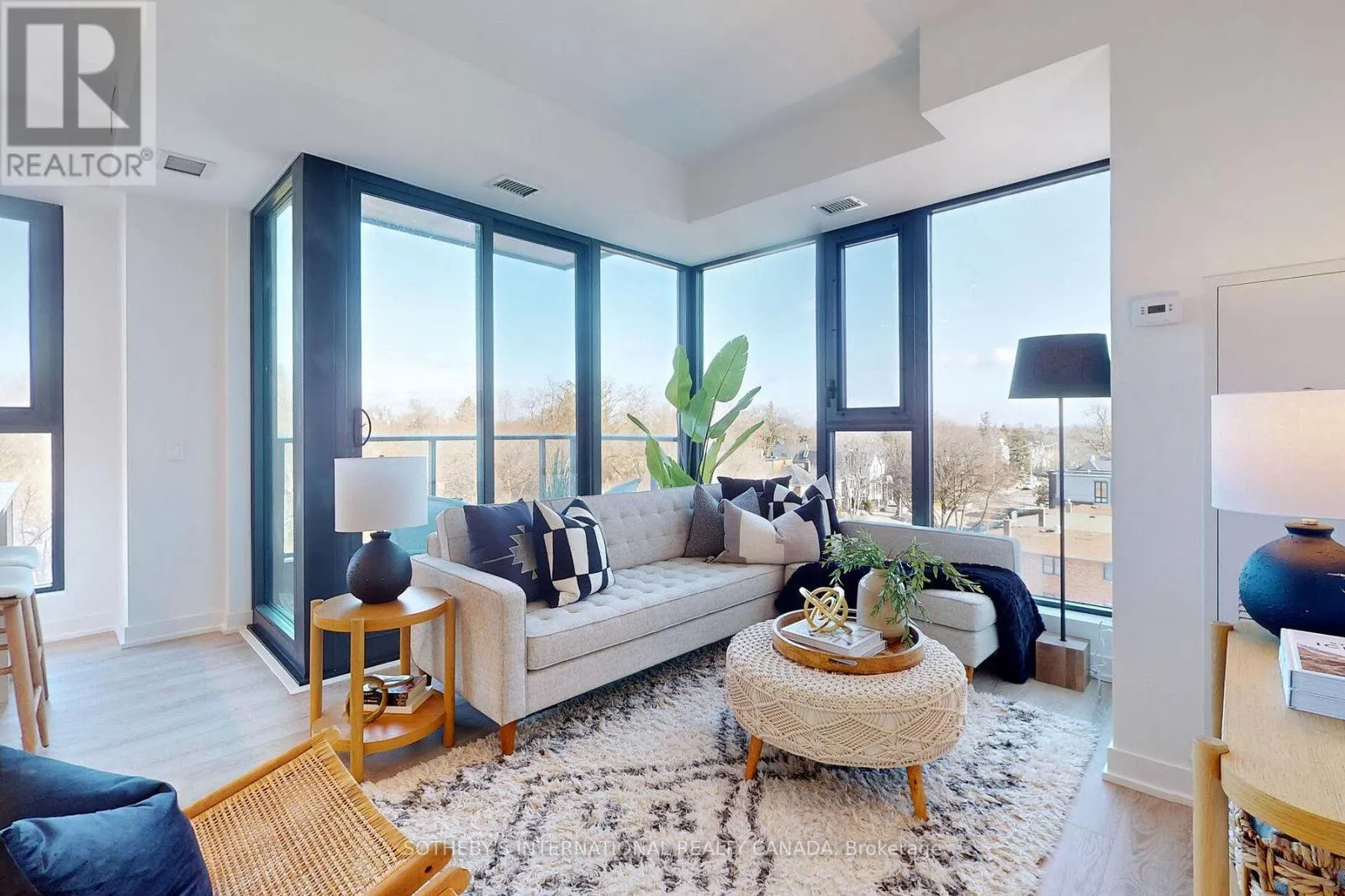 624 - 250 LAWRENCE AVENUE W