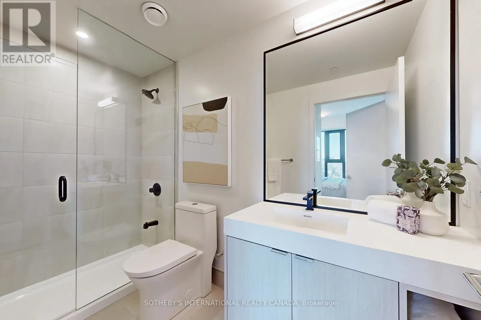 624 - 250 LAWRENCE AVENUE W