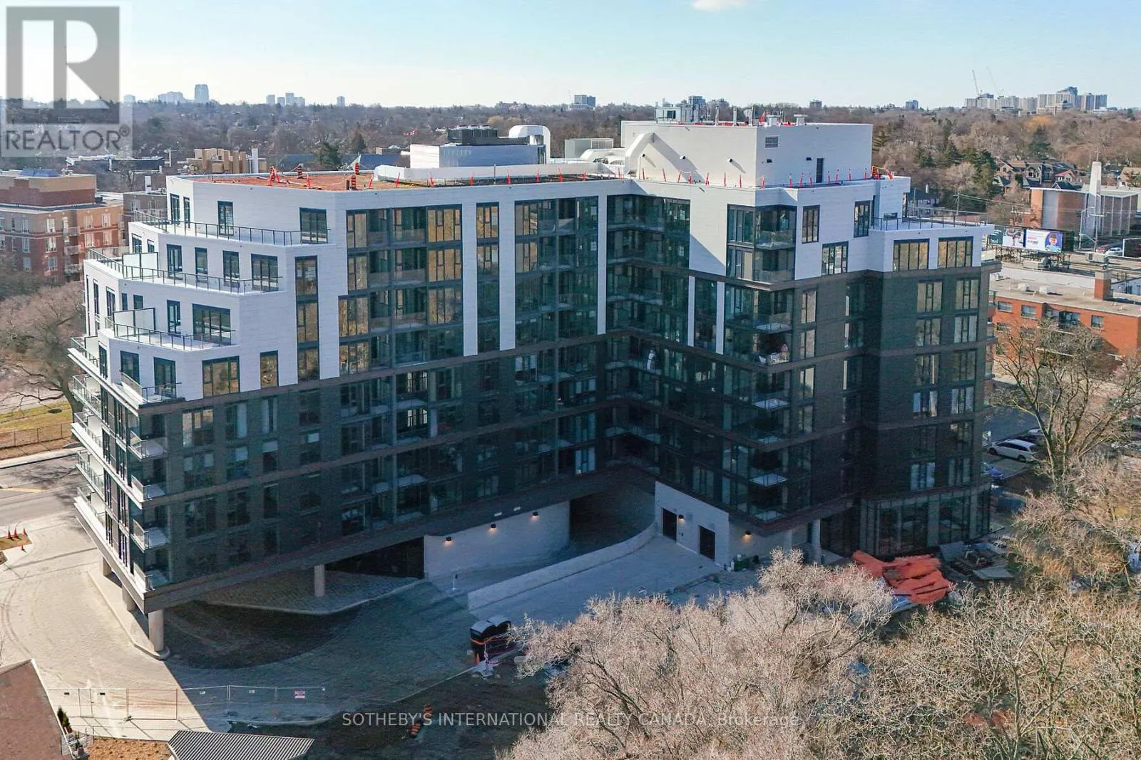 624 - 250 LAWRENCE AVENUE W