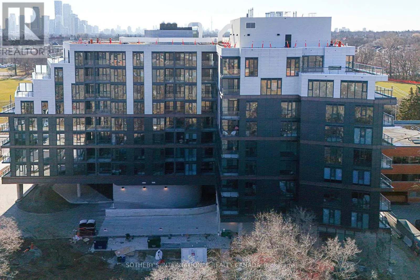 624 - 250 LAWRENCE AVENUE W