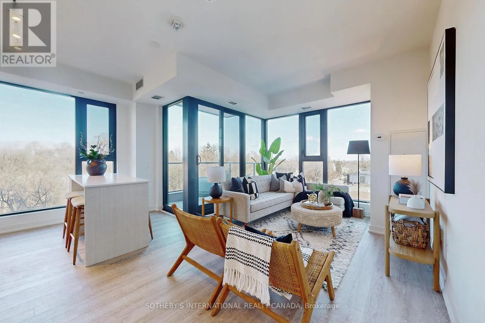 624 - 250 LAWRENCE AVENUE W