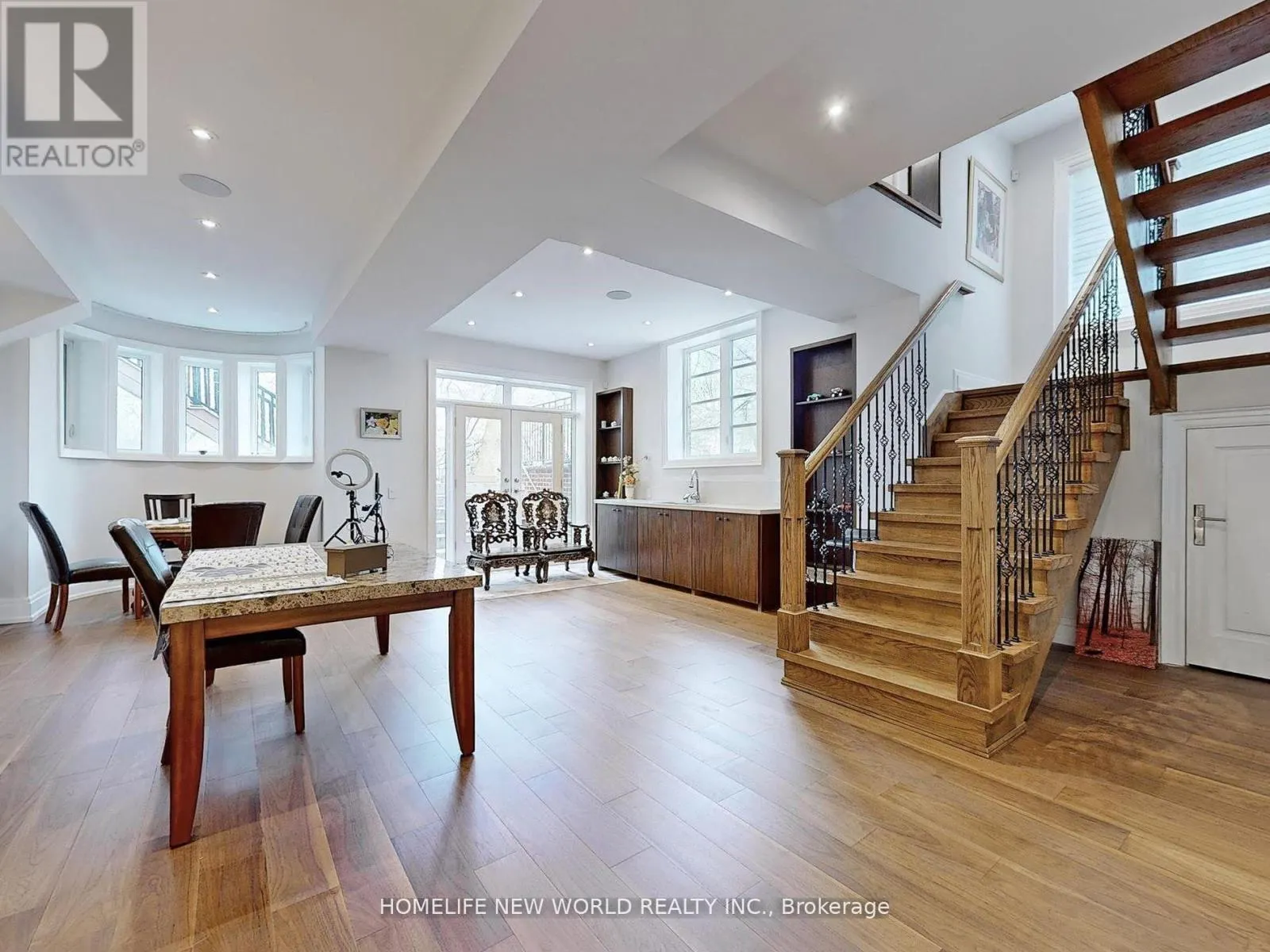 41 GLENTWORTH ROAD