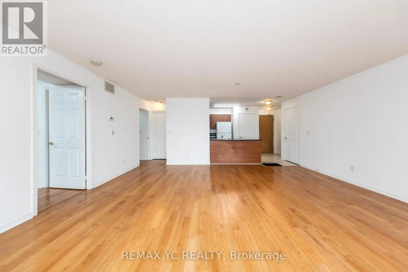 2410 - 5500 YONGE STREET