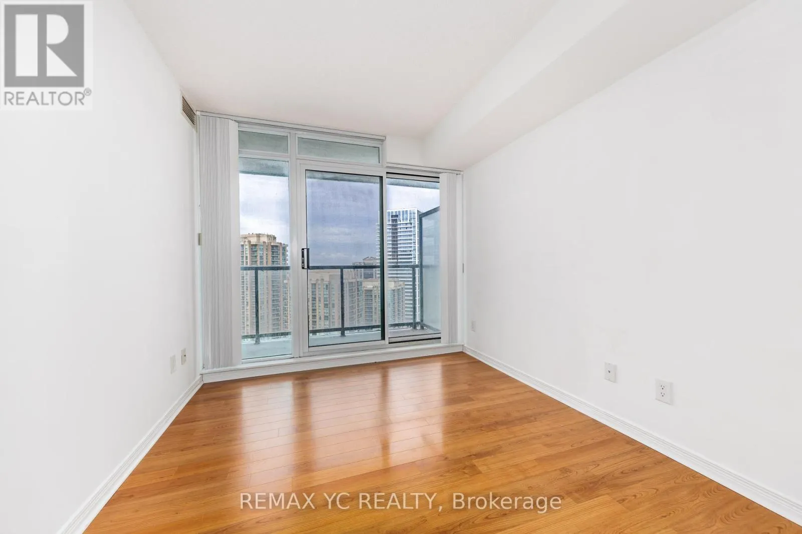 2410 - 5500 YONGE STREET