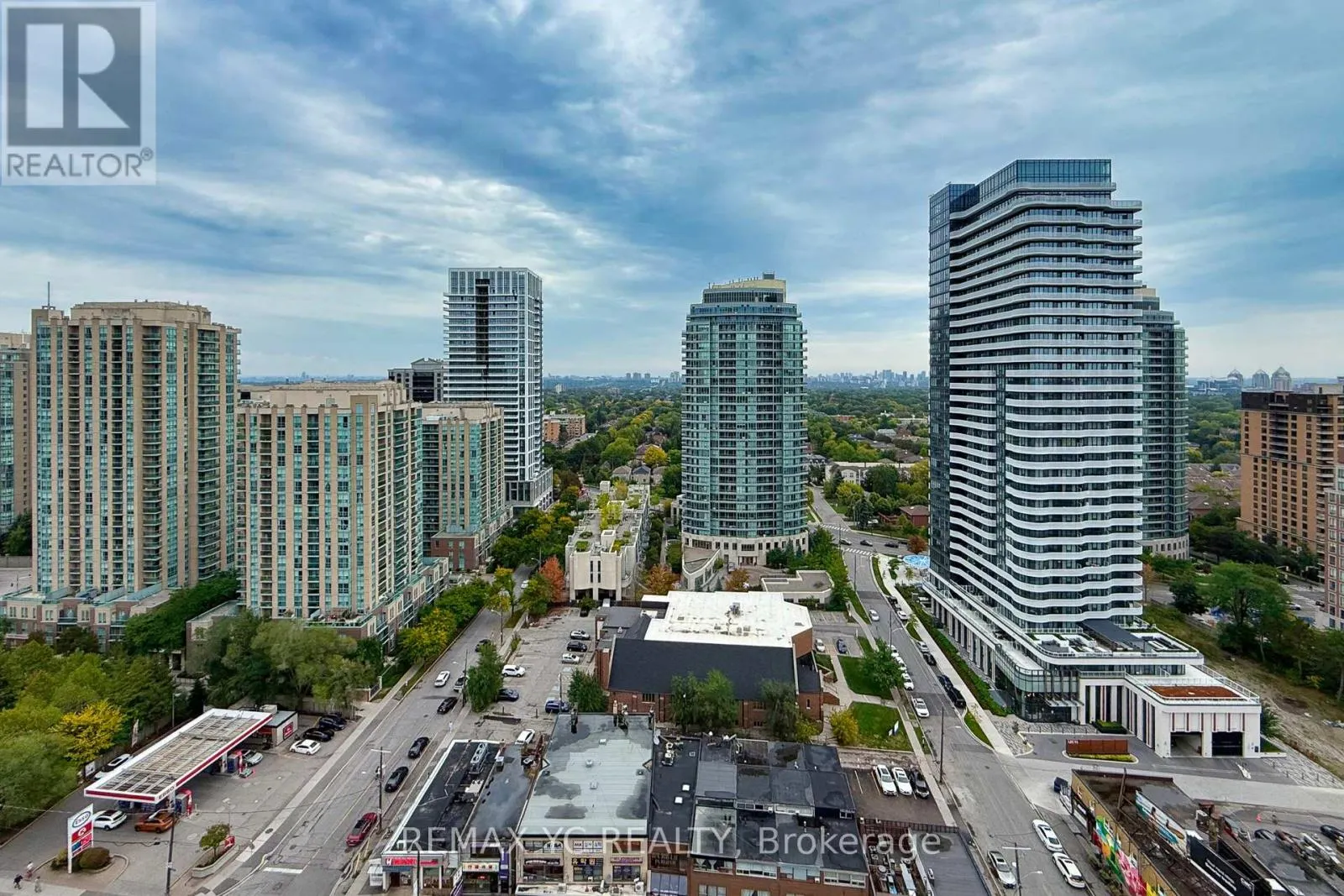 2410 - 5500 YONGE STREET