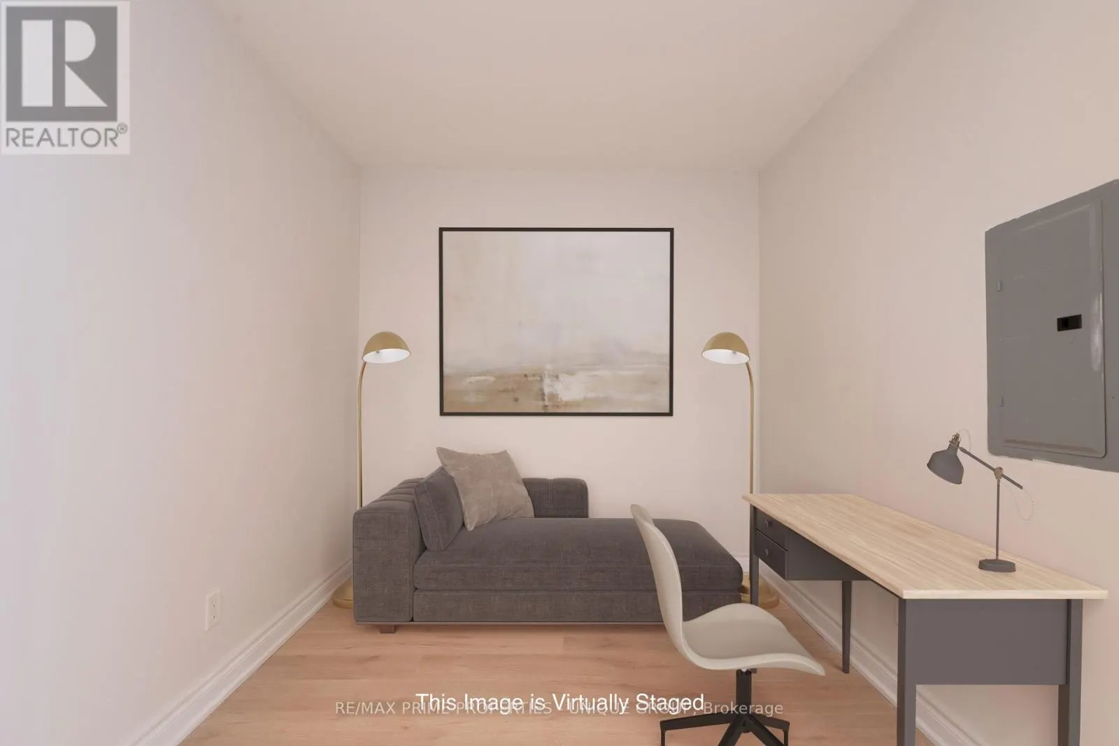 2706 - 18 YONGE STREET