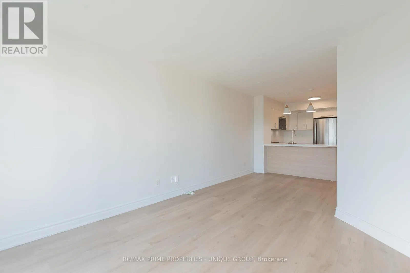 2706 - 18 YONGE STREET