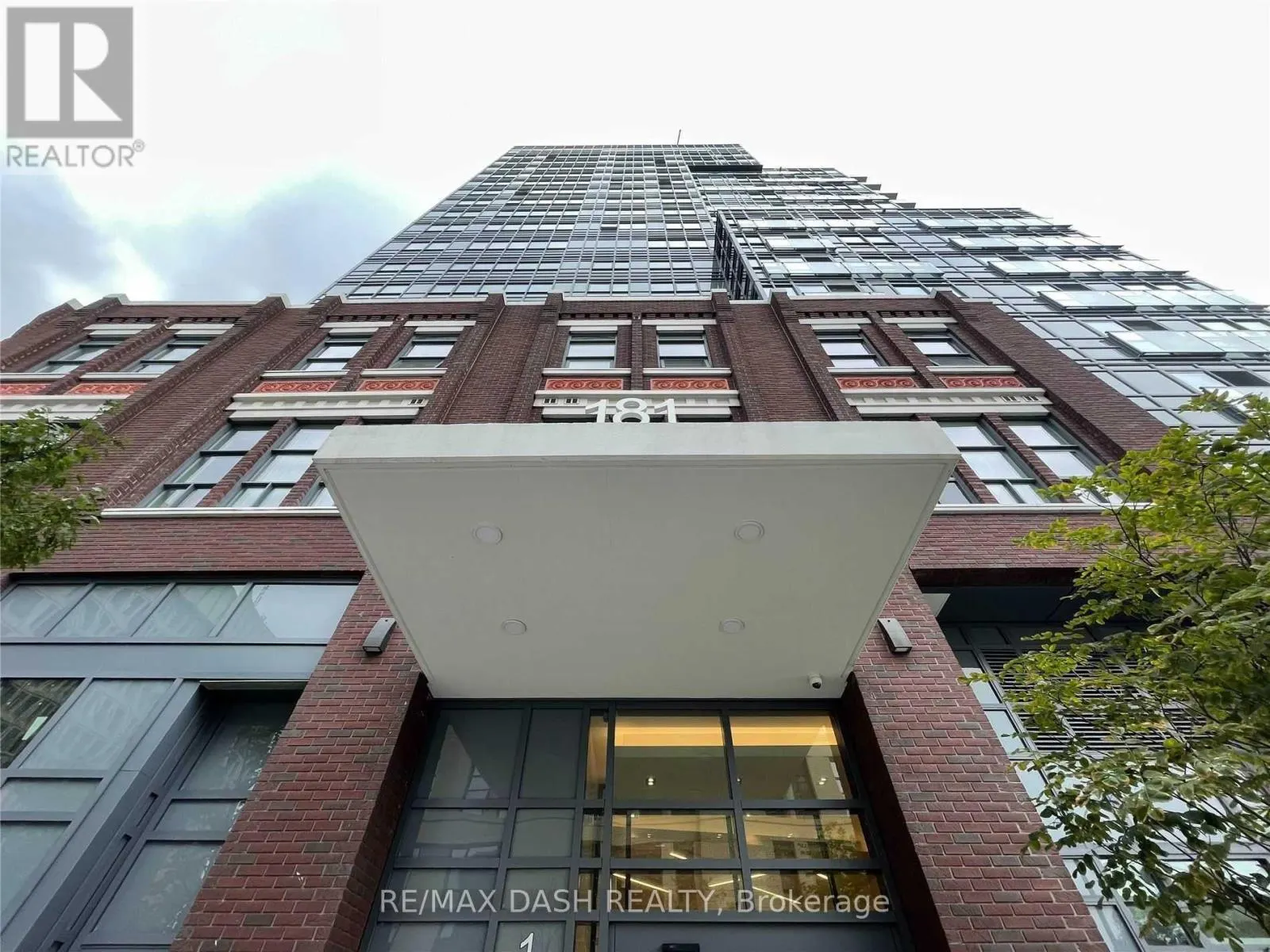 LPH01 - 181 HURON STREET
