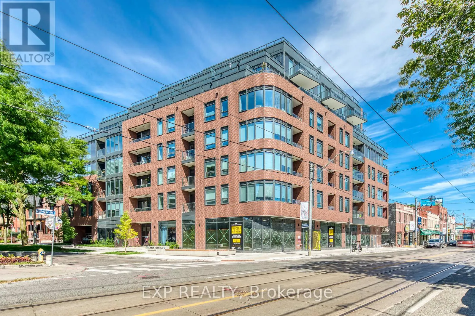 415 - 5 LAKEVIEW AVENUE