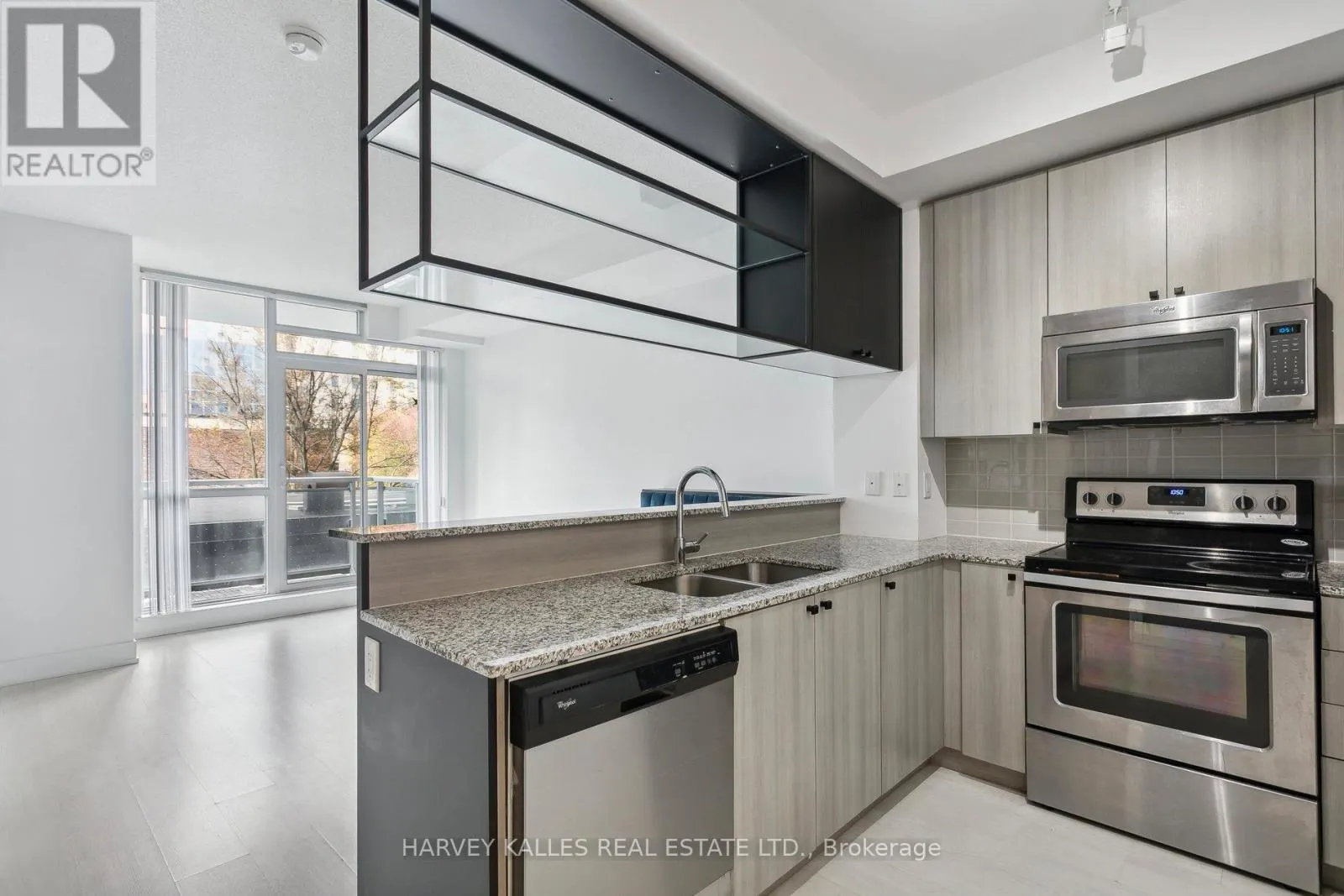 311 - 68 MERTON STREET