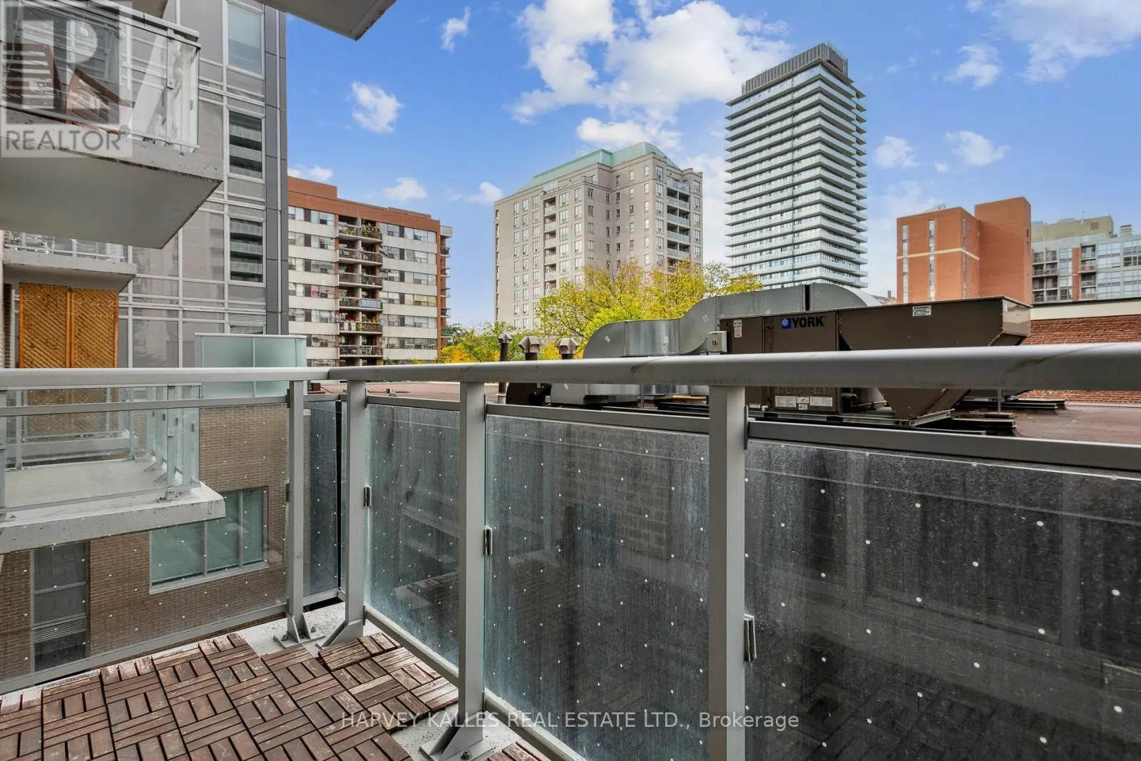 311 - 68 MERTON STREET