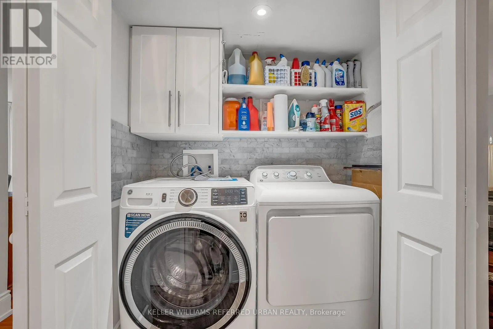 1003 - 5444 YONGE STREET